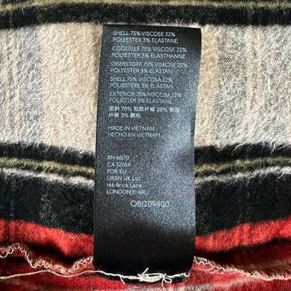 Urban Outfitters Tessa Plaid Tartan Notched Cropped Pants Gold Bee Accents Size2 - Picture 9 of 10